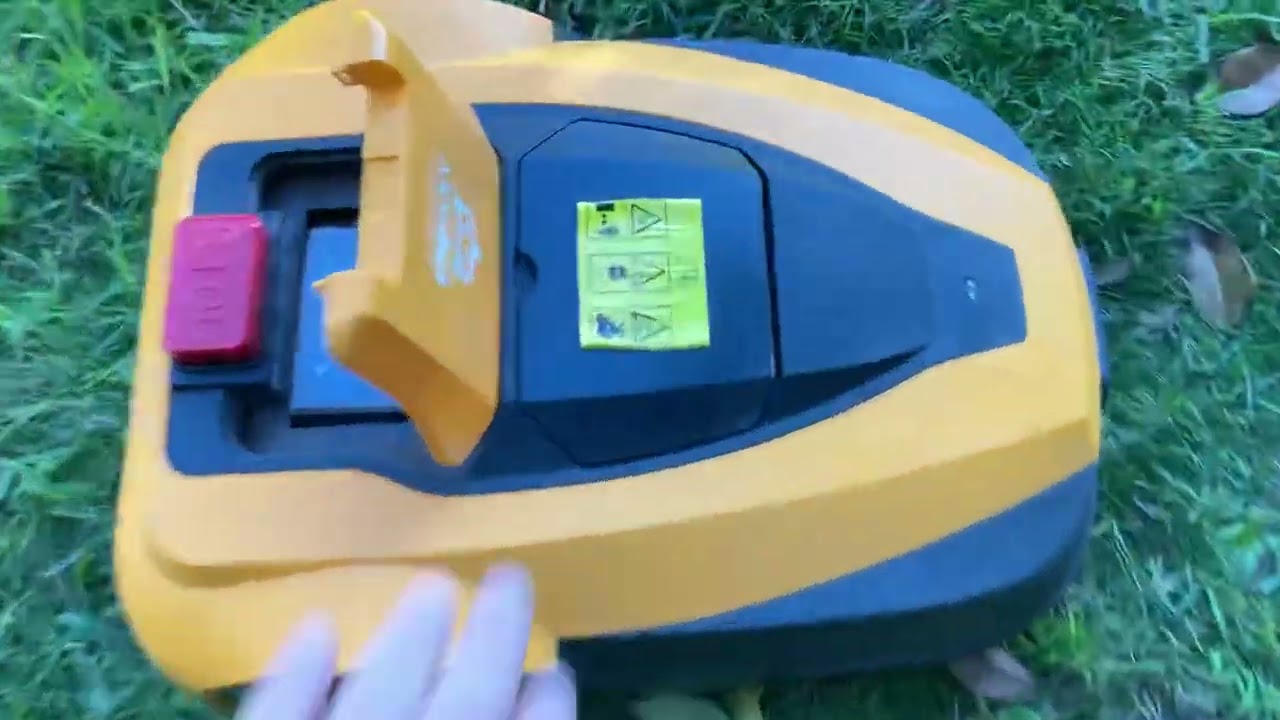 1 MoeBot robotic lawn mower stops and claims it's "trapped" when it's