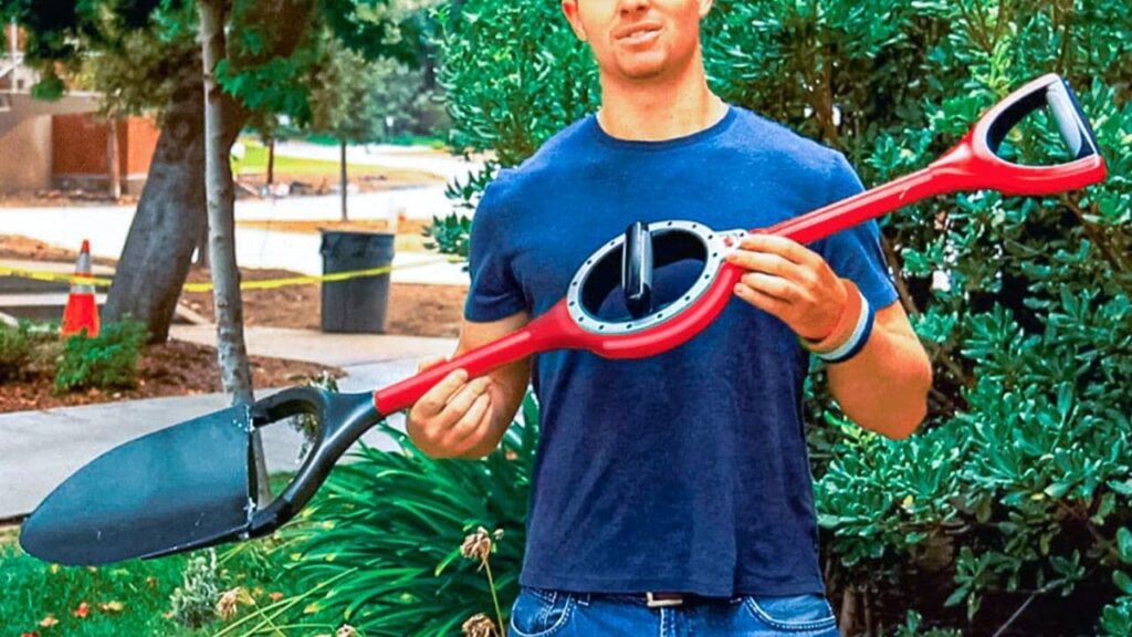 8 INGENIOUS TOOLS FOR YOUR HOUSE AND GARDEN