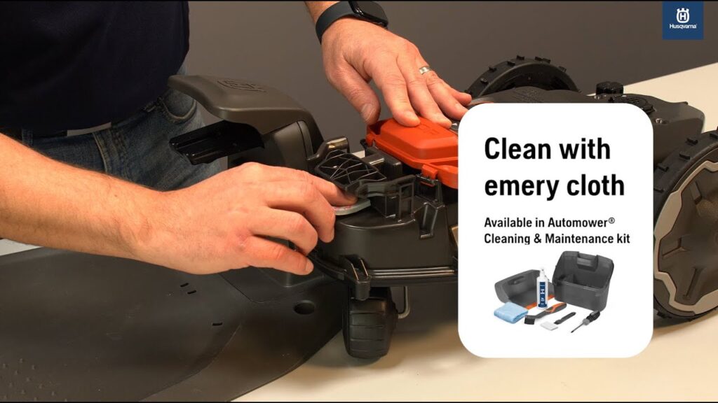 How to clean the charging plates - Husqvarna Automower® Aspire™ R4