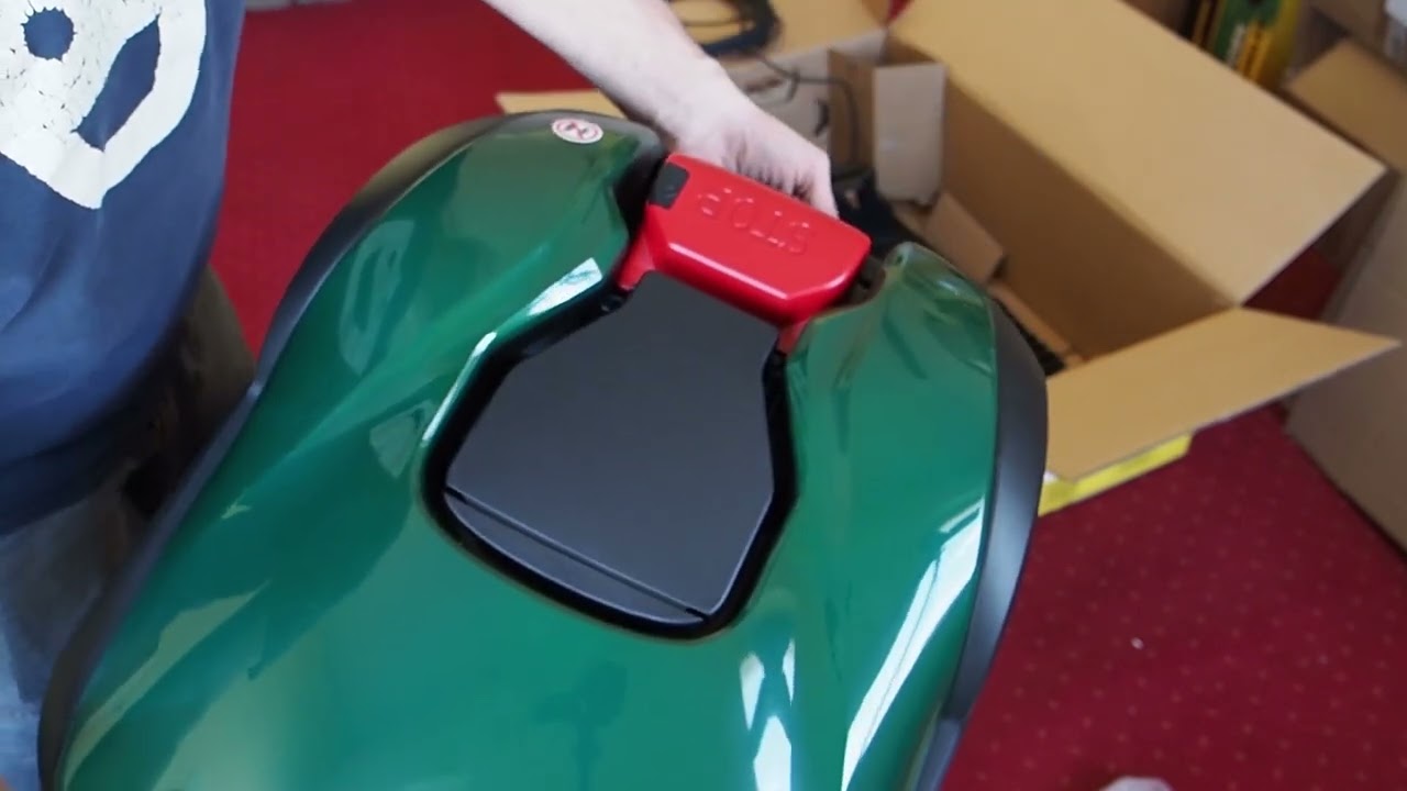 Robomow RK1000 robotfűnyíró kicsomagolás | Robot Maniak