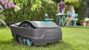 Gartenhelfer zum kleinen Preis: der GARDENA SILENO City Mähroboter