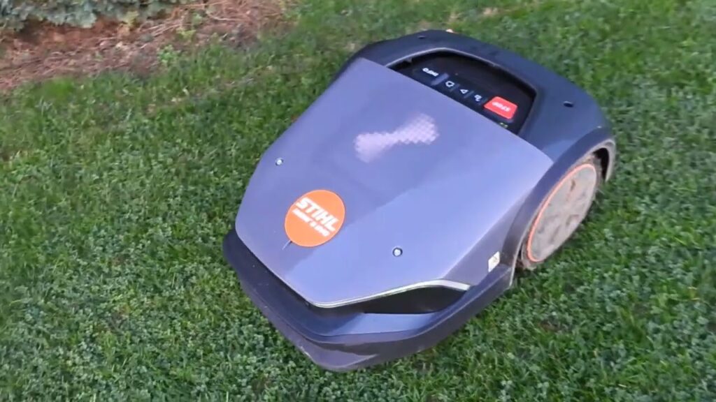 Robot STIHL  IMOW 6 EVO ...en appli ou  en manuel...
