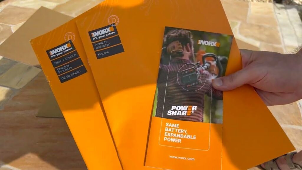WORX Landroid Vision M600 WR206E Robotic Mower Mähroboter Unboxing (no comment) [HD]
