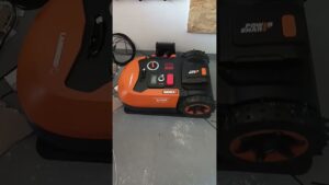 Robot koszący Worx Landroid L1000 WR147E.1 #worx #robotkoszacy #landroid #kosiarka #fotowoltaika