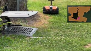 Worx Landroid Vision findet Ladestation auf der "Insel".
