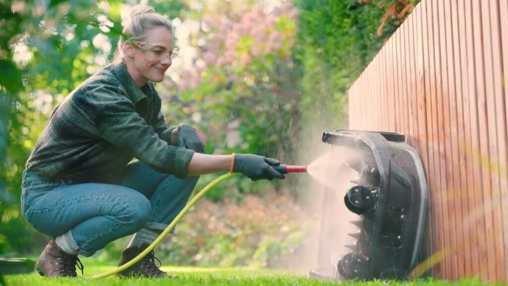 STIHL iMOW® I iMOW® cleaning