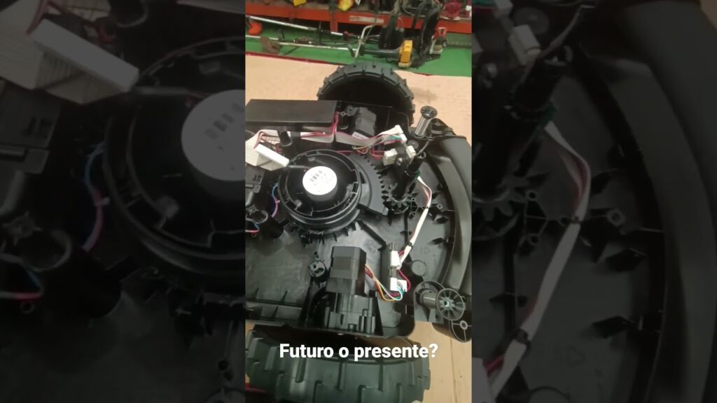 Son los Robots el futuro en jardinería?#stihl rmi 632