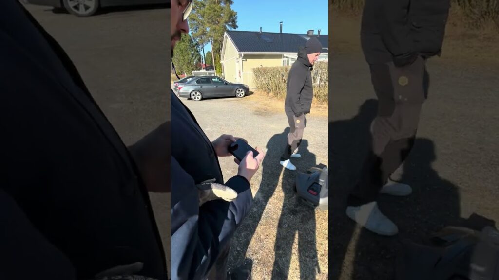 Husqvarna NERA robottileikkurin asentaminen rajalangattomana - leikkaamaton versio